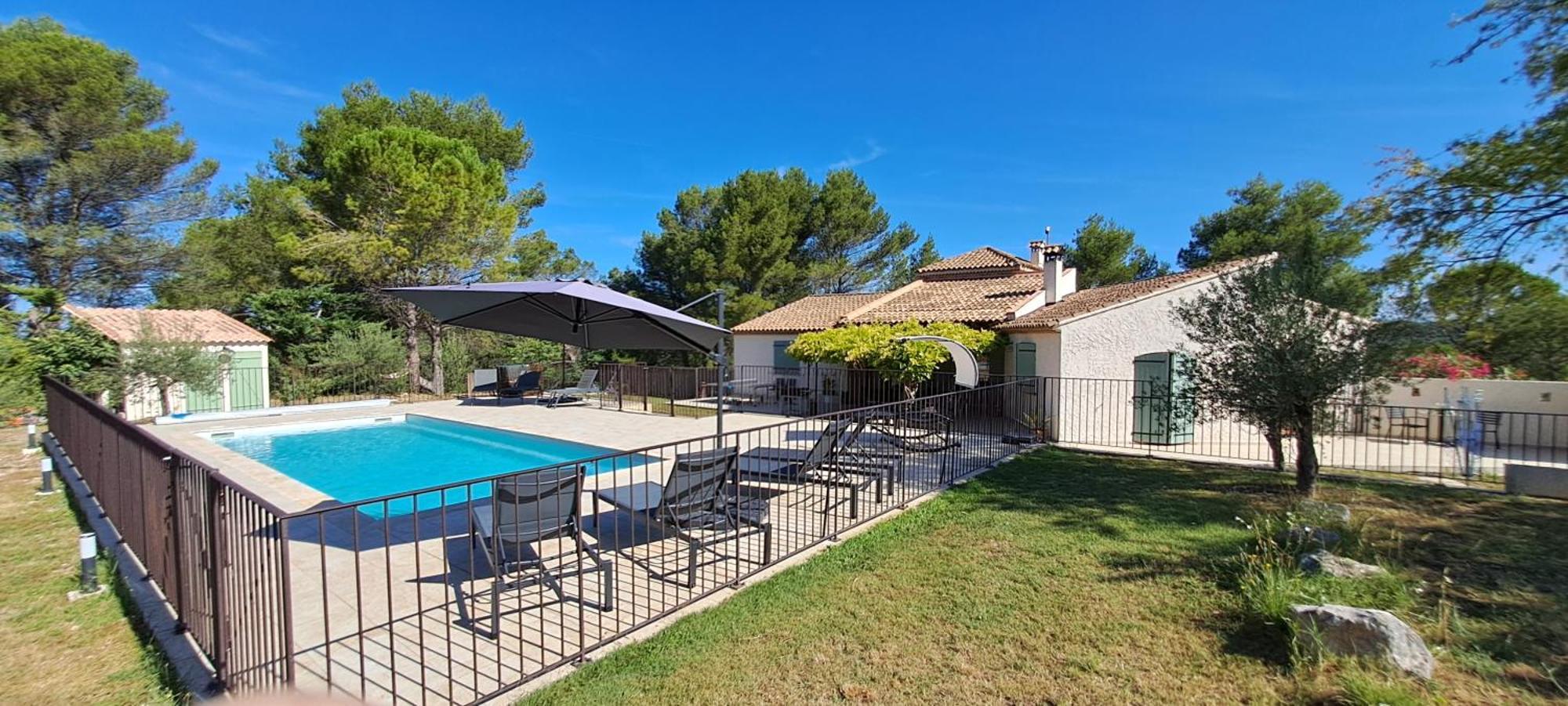 La Ribasse En Provence Lägenhet Venelles Rum bild